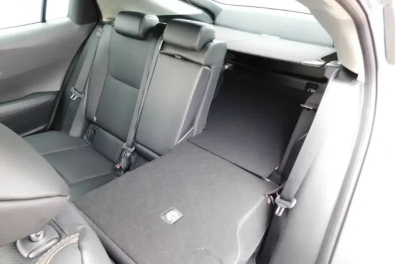 Toyota Prius din 2023 cu 5.994 km - oferta TOY149639 - foto 15