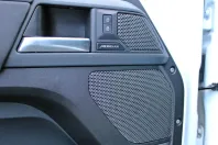 Land Rover Defender din 2023 cu 21.490 km - oferta LAN149642 - foto 7