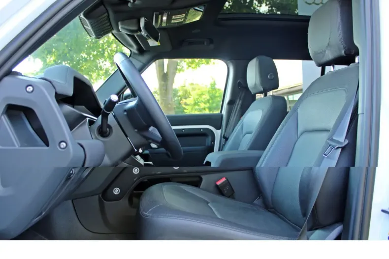 Land Rover Defender din 2023 cu 21.490 km - oferta LAN149642 - foto 12