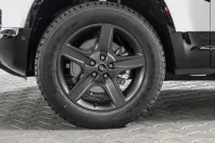 Land Rover Defender din 2023 cu 26.250 km - oferta LAN149651 - foto 9