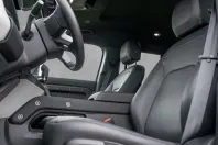 Land Rover Defender din 2024 cu 19.700 km - oferta LAN149654 - foto 9