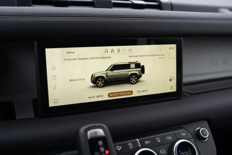 Land Rover Defender din 2024 cu 19.700 km - oferta LAN149654 - foto 15