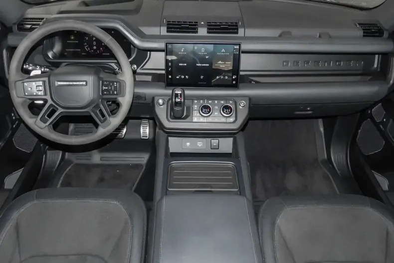 Land Rover Defender din 2023 cu 46.972 km - oferta LAN149656 - foto 4