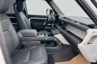 Land Rover Defender din 2023 cu 29.000 km - oferta LAN149657 - foto 3