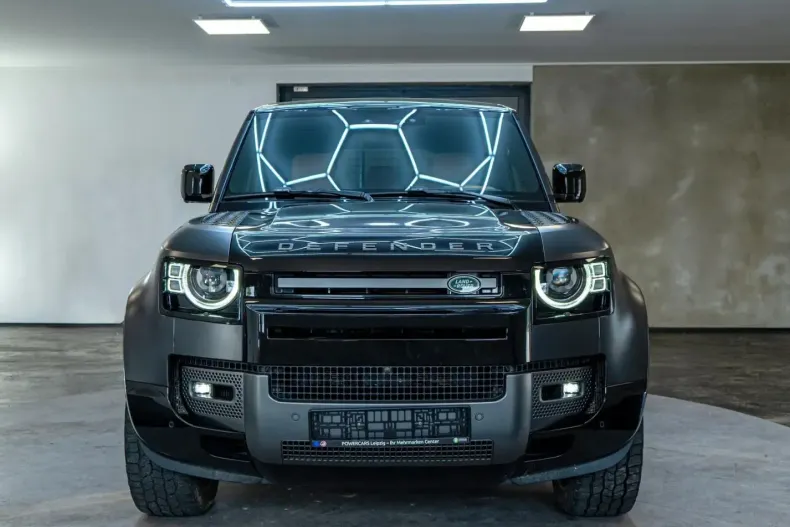 Land Rover Defender din 2023 cu 73.650 km - oferta LAN149674 - foto 2