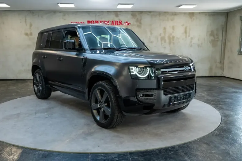 Land Rover Defender din 2023 cu 73.650 km - oferta LAN149674 - foto 3