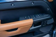 Land Rover Defender din 2023 cu 73.650 km - oferta LAN149674 - foto 20