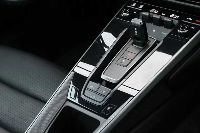 Porsche 992 din 2021 cu 32.800 km - oferta POR149686 - foto 11