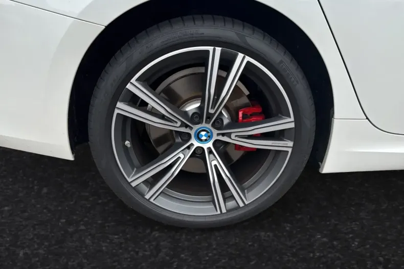 BMW 320 din 2024 cu 18.200 km - oferta BMW149695 - foto 5