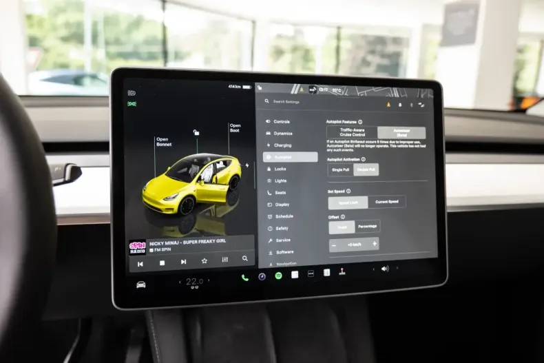 Tesla Model Y din 2025 cu 17.000 km - oferta TES149696 - foto 11