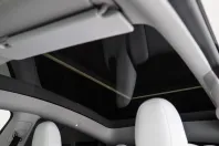 Tesla Model Y din 2025 cu 17.000 km - oferta TES149696 - foto 13