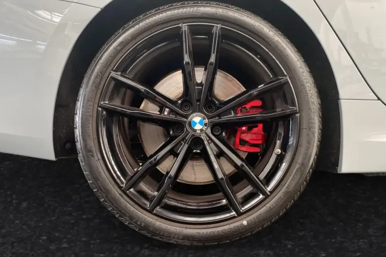 BMW 318 din 2024 cu 22.300 km - oferta BMW149697 - foto 4