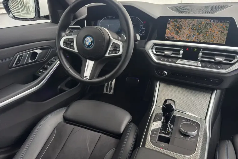 BMW 320 din 2022 cu 28.200 km - oferta BMW149718 - foto 2