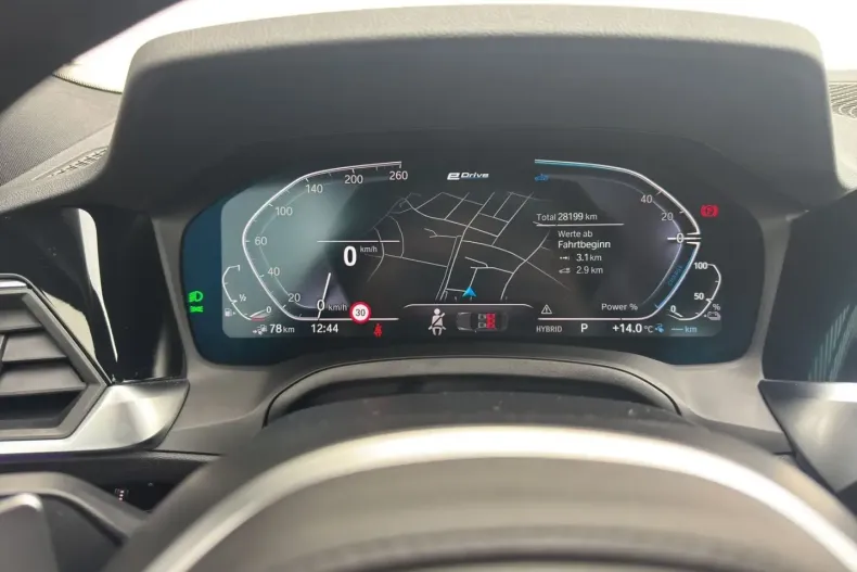 BMW 320 din 2022 cu 28.200 km - oferta BMW149718 - foto 14