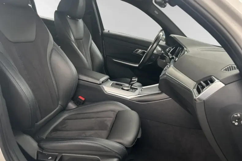 BMW 318 din 2022 cu 46.950 km - oferta BMW149721 - foto 6