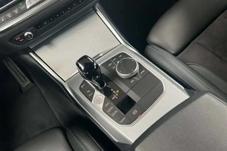 BMW 318 din 2022 cu 46.950 km - oferta BMW149721 - foto 9