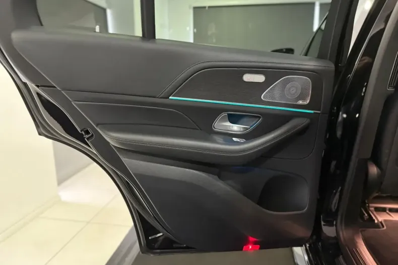 Mercedes-Benz GLE 350 din 2020 cu 91.440 km - oferta MER149735 - foto 17