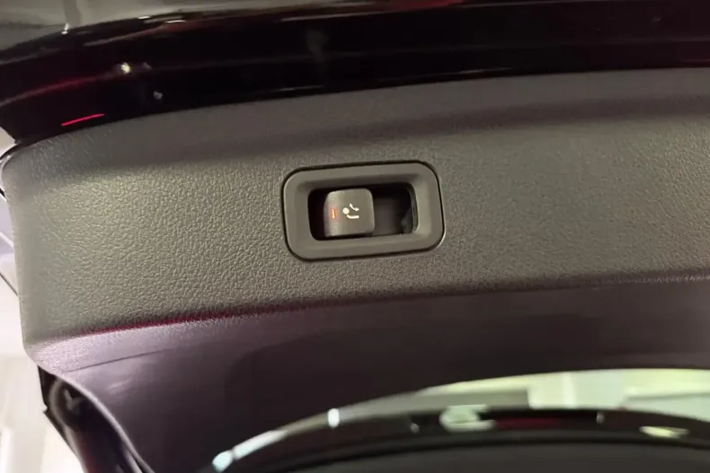 Mercedes-Benz GLE 350 din 2020 cu 91.440 km - oferta MER149735 - foto 25