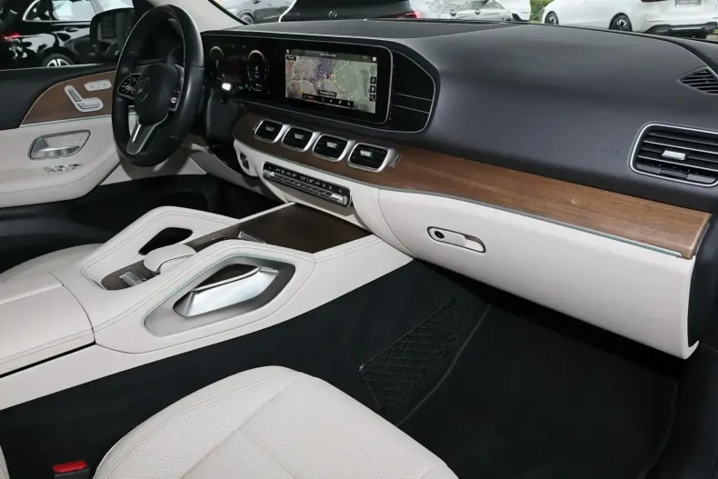 Mercedes-Benz GLE 350 din 2021 cu 100.730 km - oferta MER149738 - foto 8