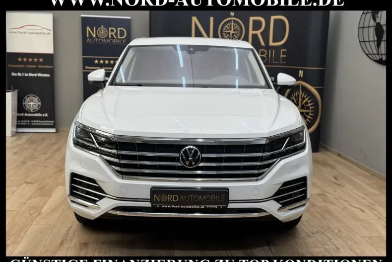 Volkswagen Touareg din 2022 cu 76.879 km - oferta VOL149755 - foto 3