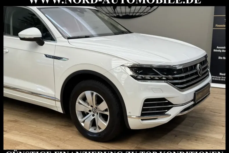 Volkswagen Touareg din 2022 cu 76.879 km - oferta VOL149755 - foto 10