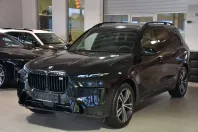 BMW X7 M60 din 2025 cu 24.200 km - oferta BMW149776 - foto 1