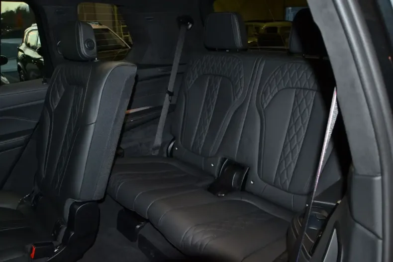 BMW X7 M60 din 2025 cu 24.200 km - oferta BMW149776 - foto 10