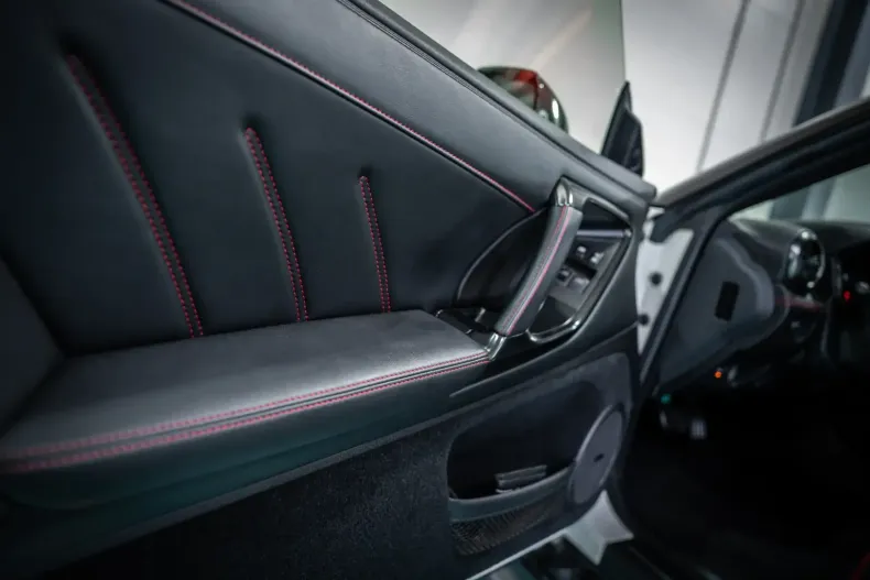 Nissan GT-R din 2025 cu 42.000 km - oferta NIS149781 - foto 22