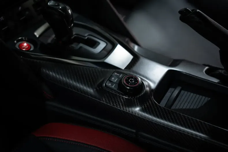 Nissan GT-R din 2025 cu 42.000 km - oferta NIS149781 - foto 28