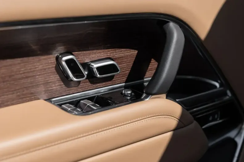 Land Rover Range Rover din 2024 cu 29.832 km - oferta LAN149784 - foto 25