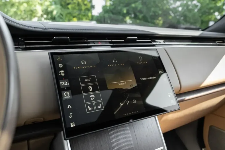 Land Rover Range Rover din 2024 cu 29.832 km - oferta LAN149784 - foto 26