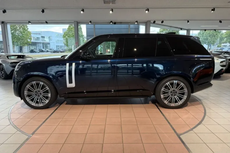 Land Rover Range Rover din 2023 cu 18.050 km - oferta LAN149785 - foto 5
