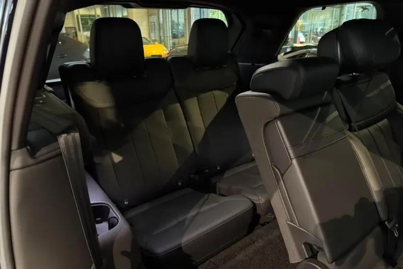 Land Rover Range Rover din 2023 cu 18.050 km - oferta LAN149785 - foto 25