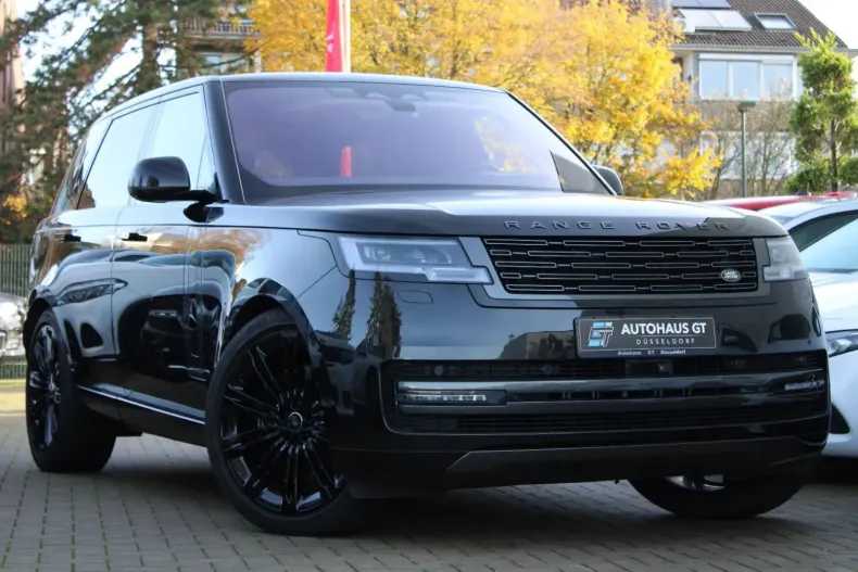 Land Rover Range Rover din 2023 cu 39.869 km - oferta LAN149786 - foto 1