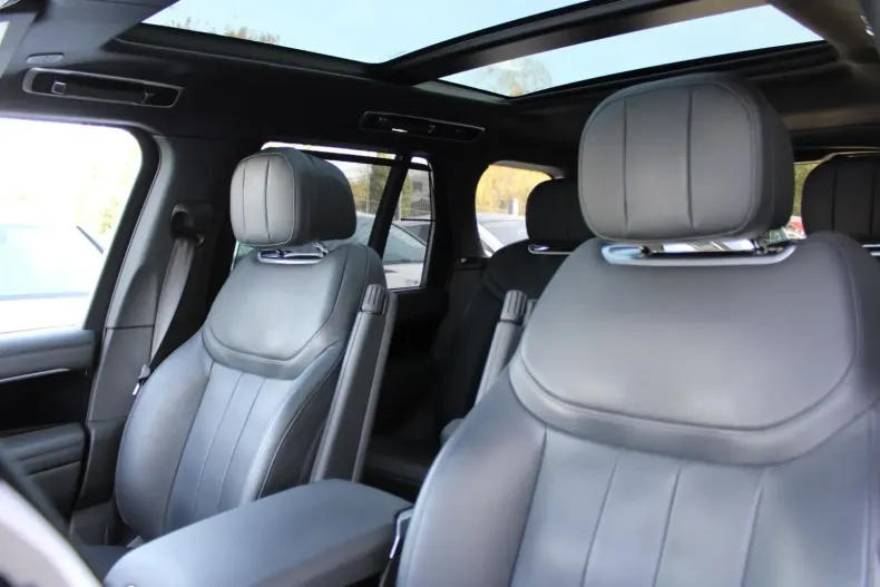 Land Rover Range Rover din 2023 cu 39.869 km - oferta LAN149786 - foto 19