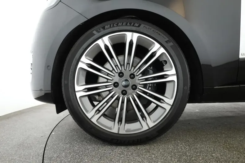 Land Rover Range Rover din 2024 cu 31.000 km - oferta LAN149787 - foto 10