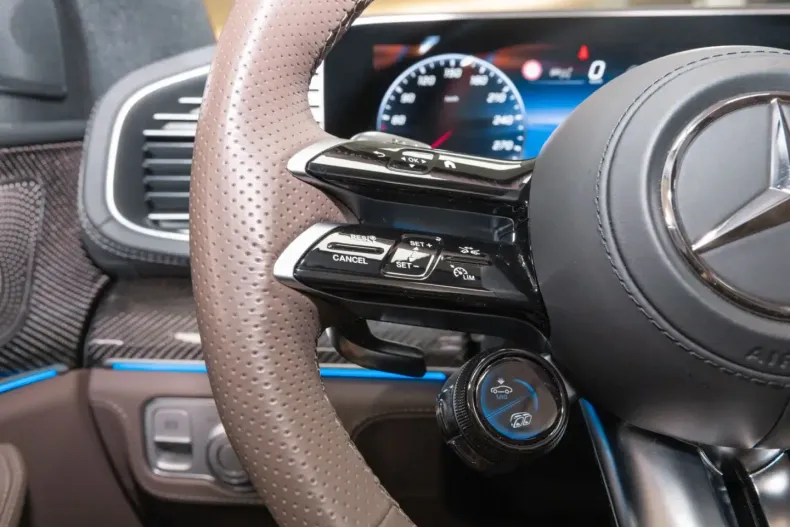 Mercedes-Benz GLE 63 AMG din 2024 cu 10.530 km - oferta MER149789 - foto 11