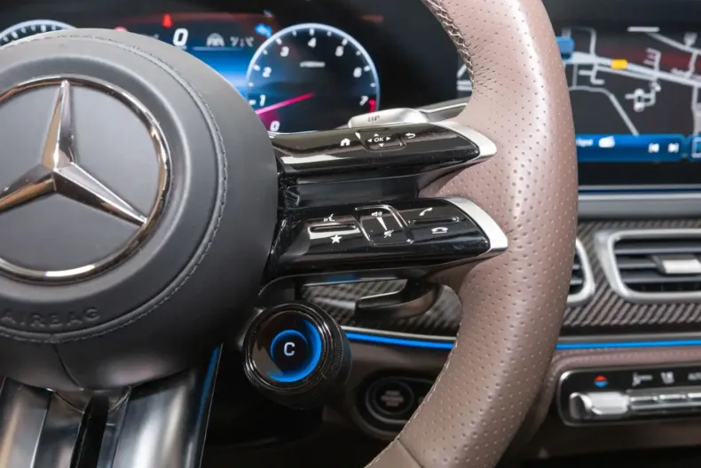 Mercedes-Benz GLE 63 AMG din 2024 cu 10.530 km - oferta MER149789 - foto 12