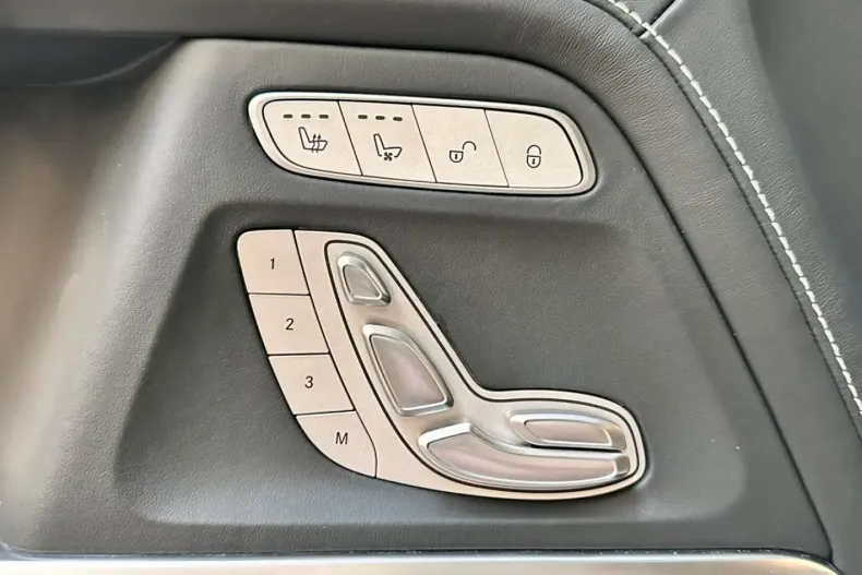 Mercedes-Benz G 500 din 2023 cu 25.199 km - oferta MER149795 - foto 15