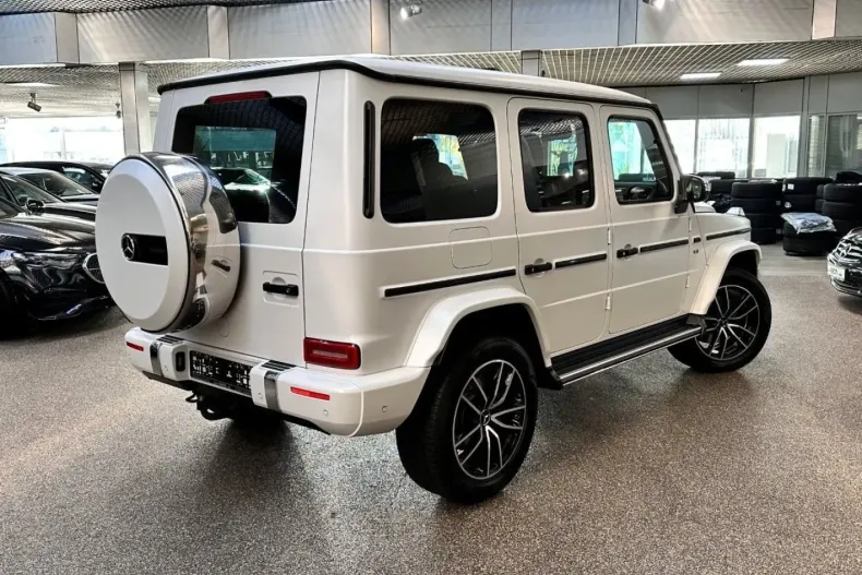 Mercedes-Benz G 500 din 2023 cu 25.199 km - oferta MER149795 - foto 23