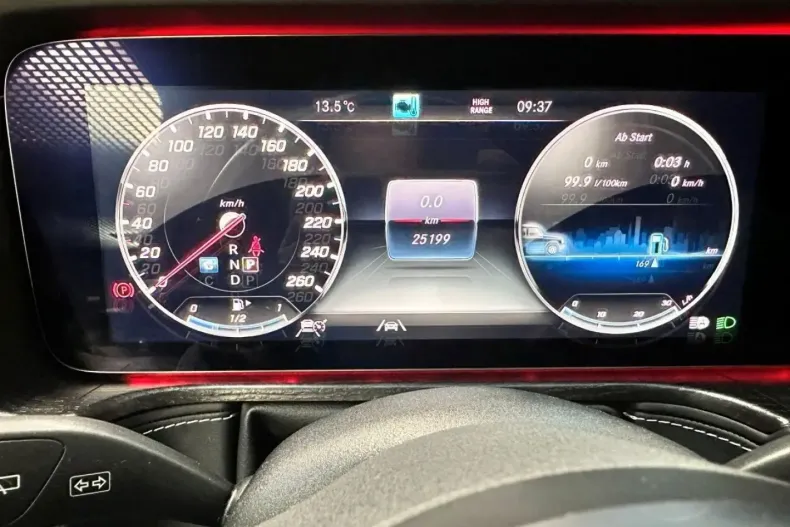 Mercedes-Benz G 500 din 2023 cu 25.199 km - oferta MER149795 - foto 26