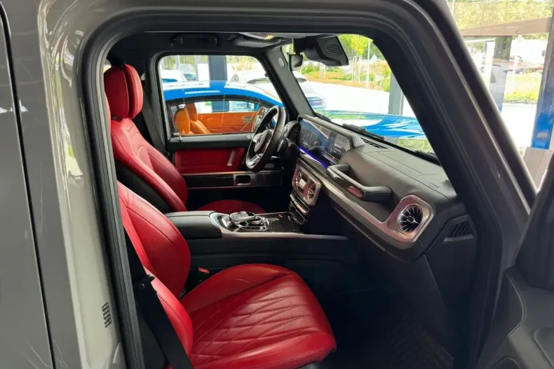 Mercedes-Benz G 500 din 2022 cu 50.000 km - oferta MER149797 - foto 13