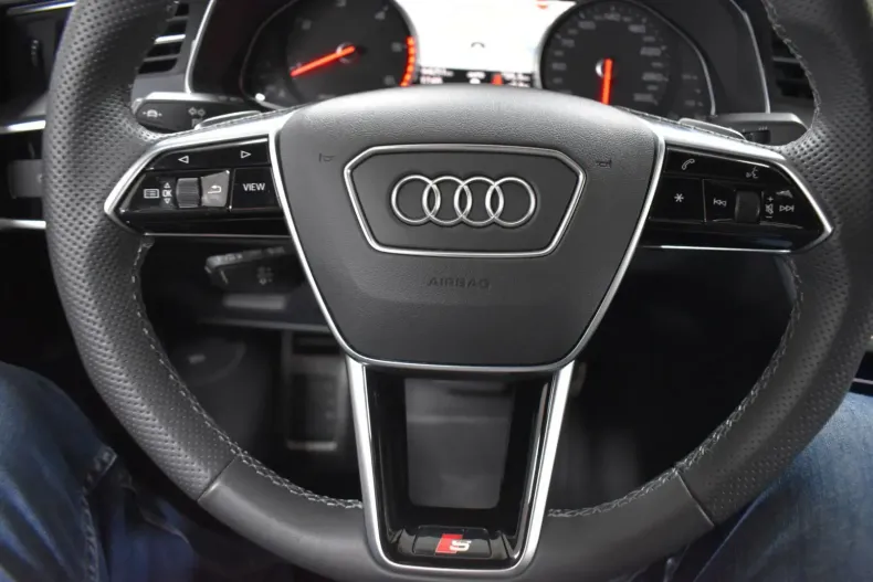 Audi A6 din 2023 cu 64.251 km - oferta AUD149799 - foto 9