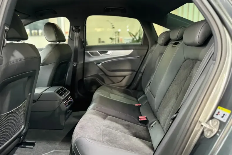 Audi A6 din 2020 cu 84.600 km - oferta AUD149805 - foto 22