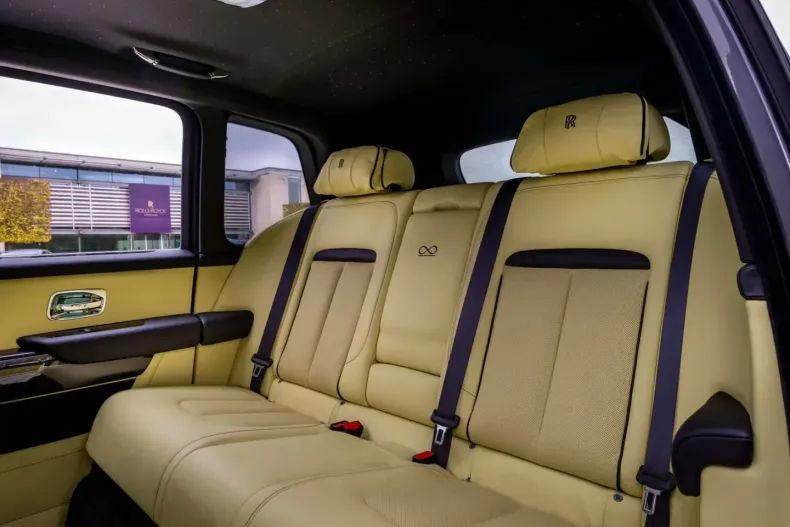 Rolls-Royce Cullinan din 2024 cu 8.903 km - oferta ROL149810 - foto 14