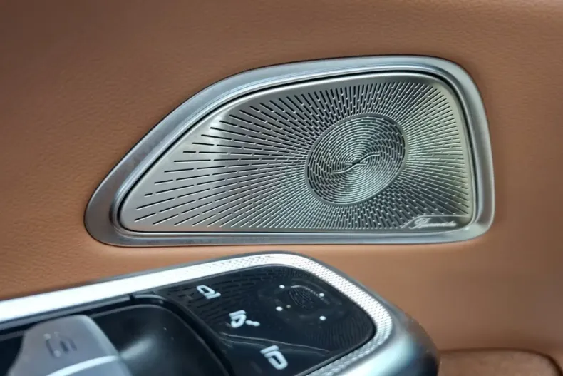 Mercedes-Benz E 200 din 2025 cu 14.050 km - oferta MER149816 - foto 20