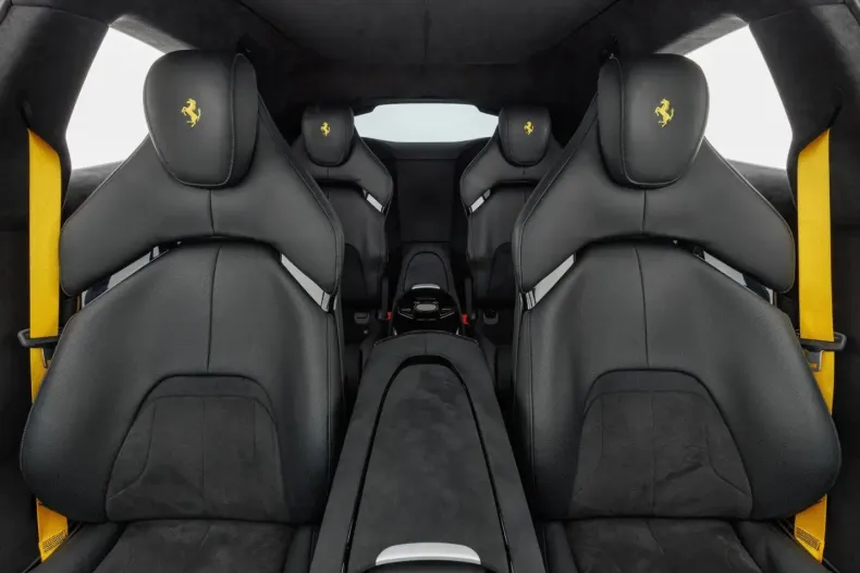 Ferrari Purosangue din 2024 cu 6.000 km - oferta FER149820 - foto 19