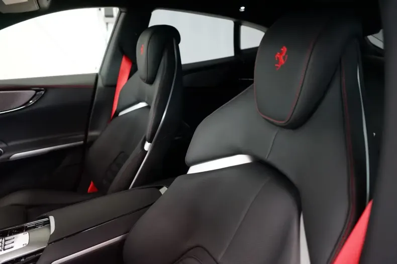 Ferrari Purosangue din 2025 cu 1.250 km - oferta FER149821 - foto 9