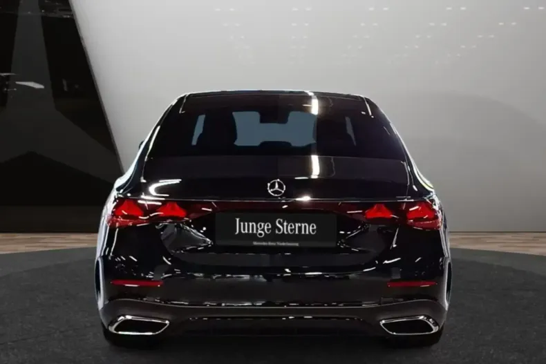 Mercedes-Benz E 200 din 2025 cu 9.047 km - oferta MER149823 - foto 5