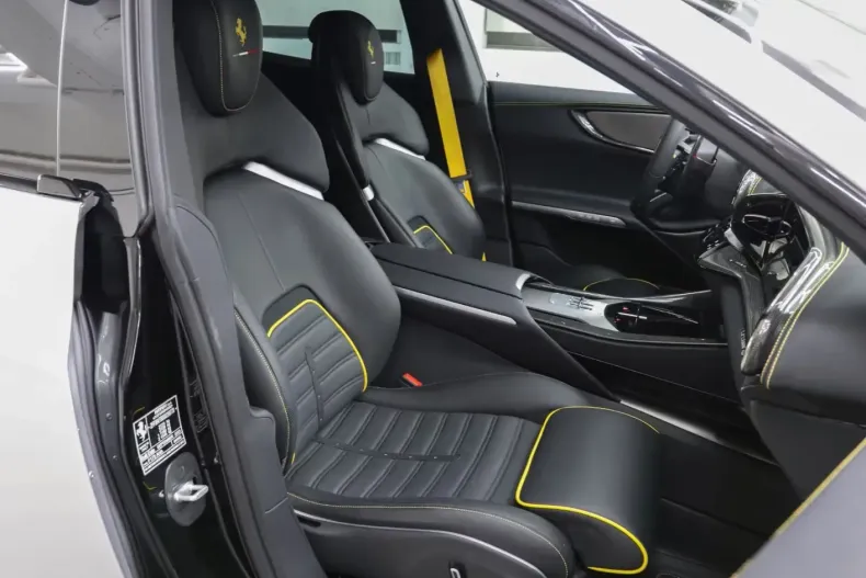 Ferrari Purosangue din 2023 cu 5.200 km - oferta FER149830 - foto 9